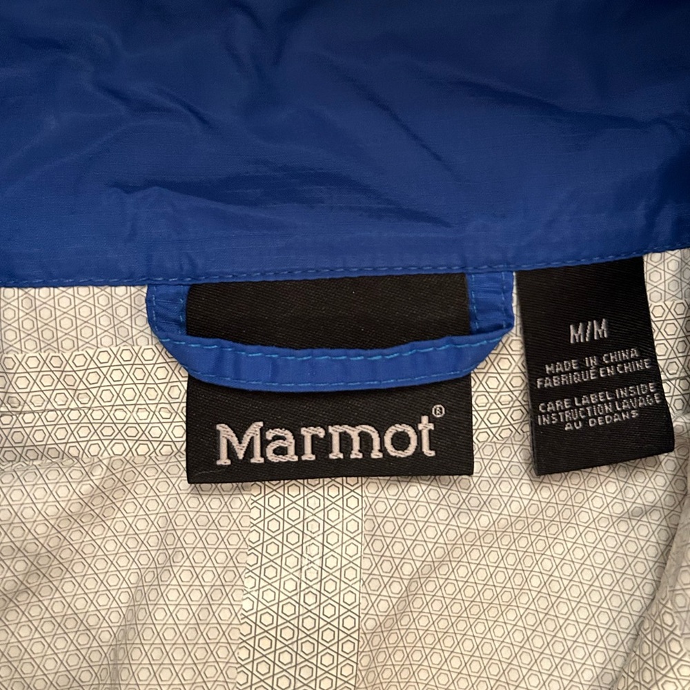 EUC Marmot PreCip Lightweight Rain Jacket - Picture 3 of 11
